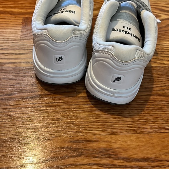 New balance women’s shoes - Picture 3 of 5